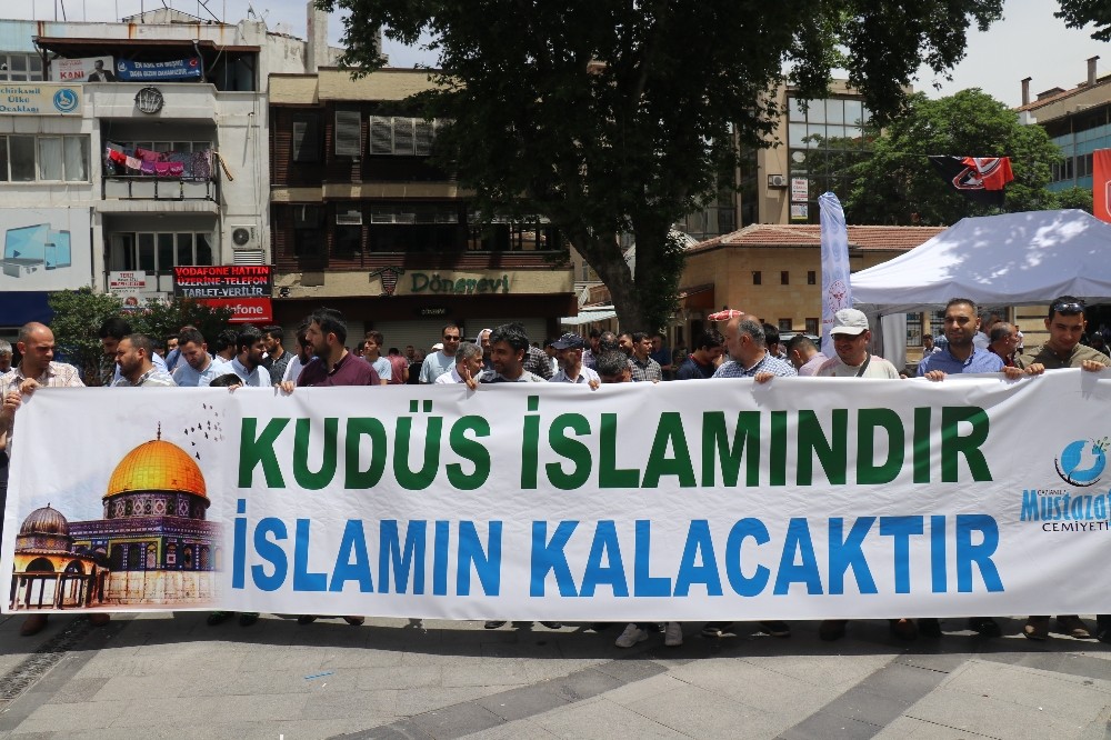 Dünya Kudüs Günü’nde ABD ve İsrail protesto edildi 