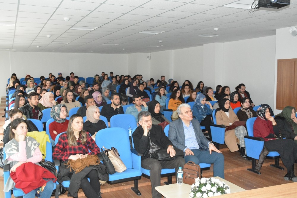 Dünya Kültür mirasına giren “Dede Korkut” anlatıldı