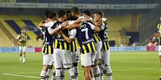 Dünya kulüpler sıralamasında Fenerbahçe rakiplerine fark attı!