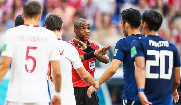 Dünya futbolunda bir ilk yaşandı! Sarı kartla gruptan çıktılar