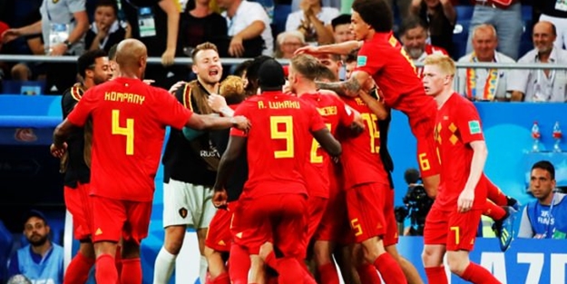 Dünya Kupası'nda tarihi geri dönüş