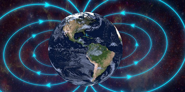 Dünya manyetik alanı hakkındaki son haberler çok önemli: Ay yüzeyindeki su oluşumu bir anda etkili olabilir!