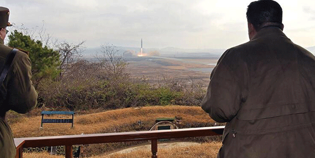 Dünya merak ediyordu! Kim Jong füze atışına onu da getirdi