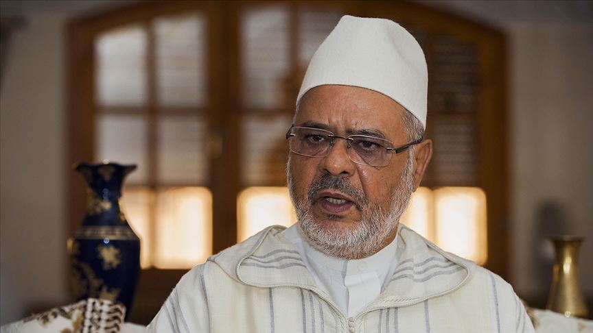 Dünya Müslüman Alimler Birliği Başkanı Raysuni: Avrupa'daki Müslümanlara ırkçı tacizler Fransa'nın icadı