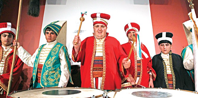 Dünya otistik çocukları dinleyecek