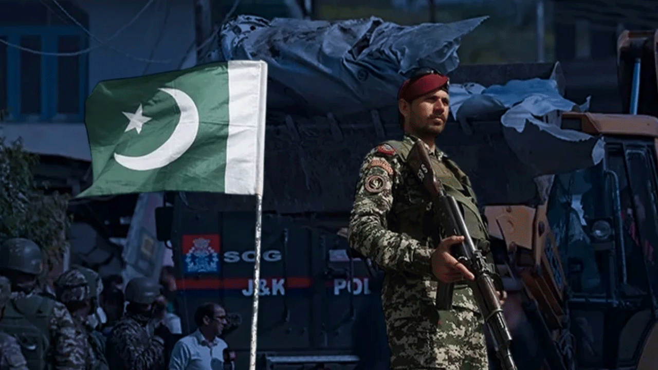 Dünya savaşın eşiğinde! Pakistan karşı saldırıya geçti