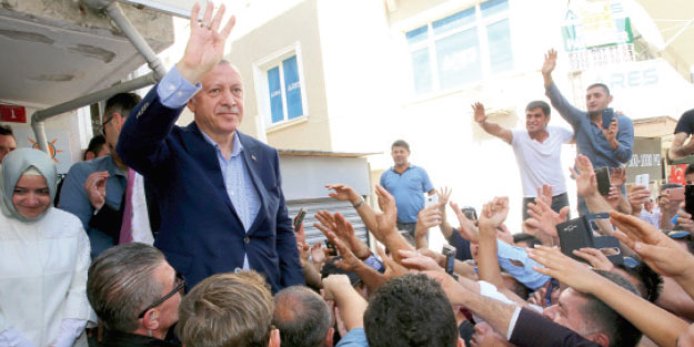 Dünya sessiz kalsa da biz zulmü haykıracağız