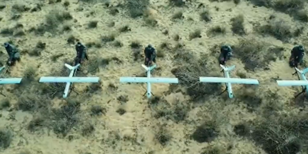 Dünya tir tir titriyor! Filistin'in İHA'ları sahneye çıktı