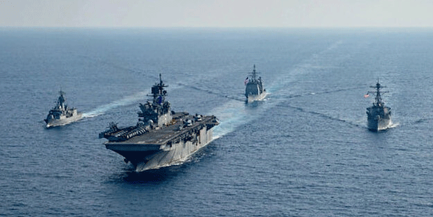 Dünya yeni güne savaşın eşiğinde uyandı! Çin'e ait gemiler o ülkenin kara sularına girdi