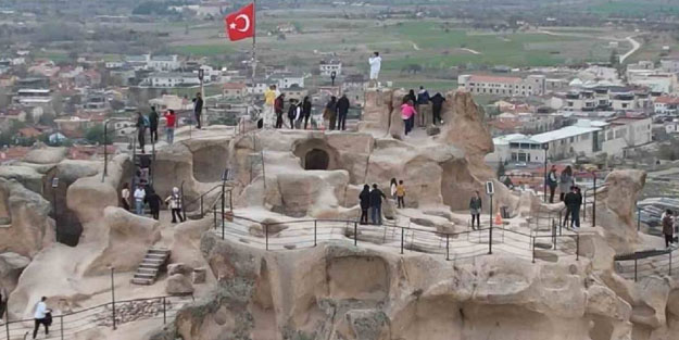 Dünyadaki en büyük doğa harikası olan gökdelen olarak biliniyor! Türkiye için yarar sağlaması bekleniyor!