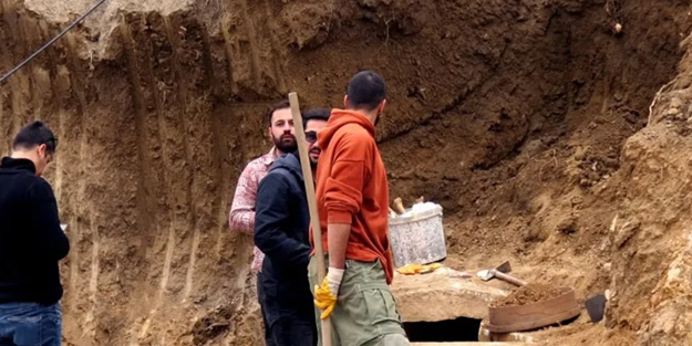 Dünyaca ünlü mezarların gizemi: Yapılan kazı çalışmasında şaşırtan keşif! Müteahhit hemen yetkilileri aradı