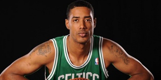 Dünyaca ünlü sporcu evinde ölü bulundu