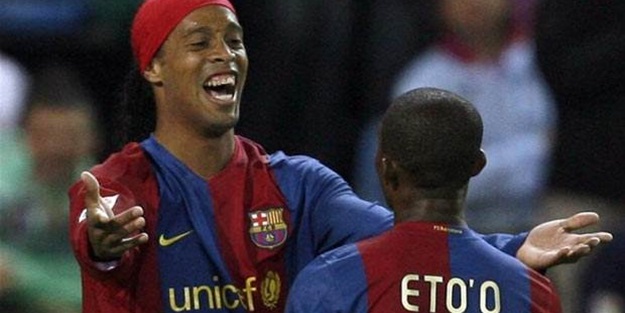 Dünyaca ünlü yıldız Ronaldinho futbolu bıraktı