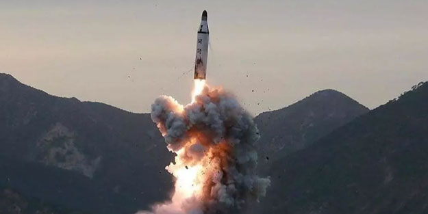 Dünyada tansiyon yükseliyor! Kuzey Kore füzeyi fırlattı