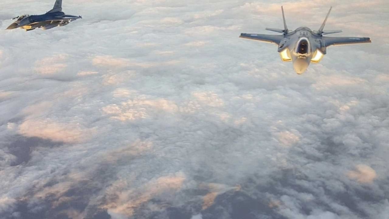 Dünyada yeni savaş patlak verdi! F-16 savaş uçaklarıyla vurdular