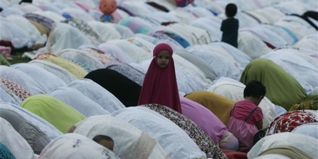 Dünyadan Kurban Bayramı manzaraları