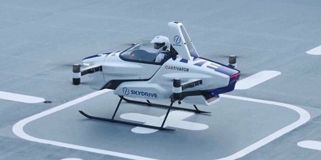 Dünyanın beklediği uçan otomobillerin ilk testi başarılı