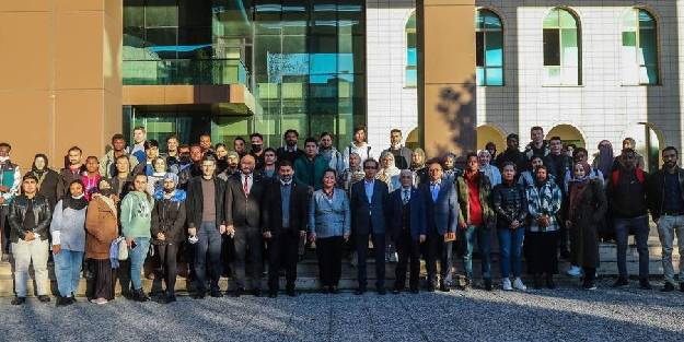 Dünyanın dört bir yanından gelerek BTÜ öğrencisi oldular