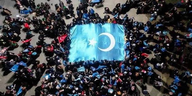 Dünyanın en büyük açık hava hapishanesi: Doğu Türkistan!