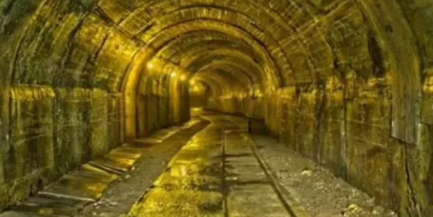 Dünyanın en büyük altın rezervi bulundu! Her yerden altın fışkırıyor ama çevreciler karşı çıktı