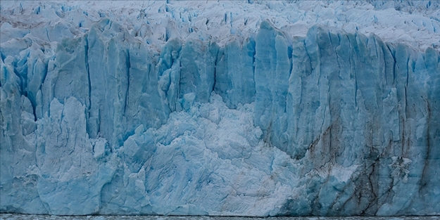 Dünyanın en büyük buzdağı koptu