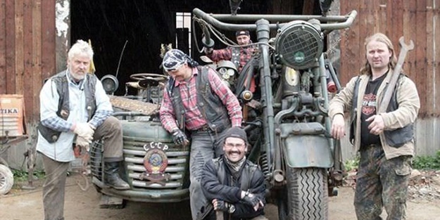 Dünyanın en büyük motosikletini ürettiler!