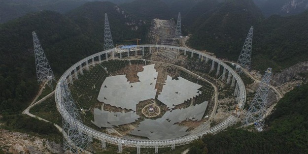 Dünyanın en büyük radyo teleskobunun ana inşası tamamlandı