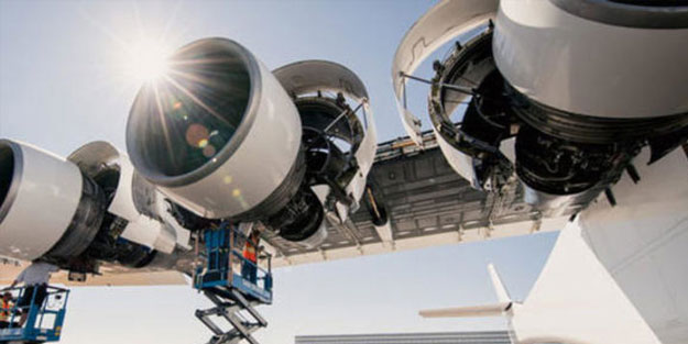 Dünyanın en büyük uçağı sonunda havalanıyor