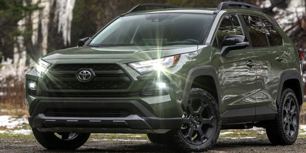 Dünyanın en çok satan aracı değişti! Toyota'yı tahtından etti