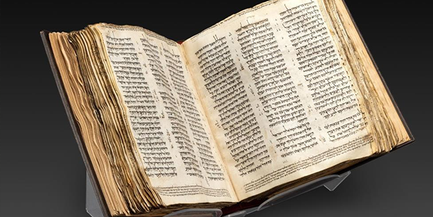 Dünyanın en eski ve en eksiksiz İbranice İncil'i 38,1 milyon dolara satıldı