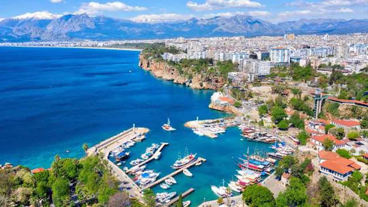 Dünyanın en iyi 10 turizm şehri açıklandı: Türkiye’den de bir şehir listede