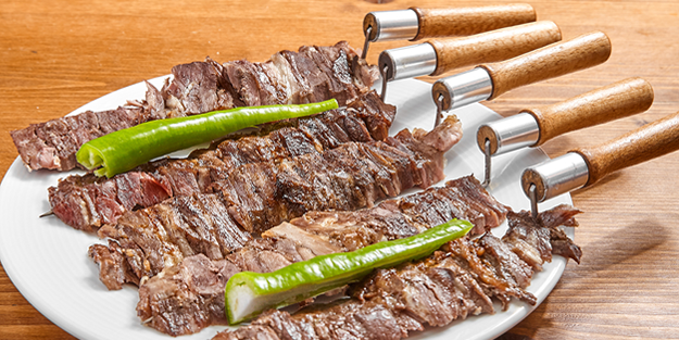 Dünyanın en iyi 100 lezzeti belli oldu: Cağ Kebabı 20’inci sırada!