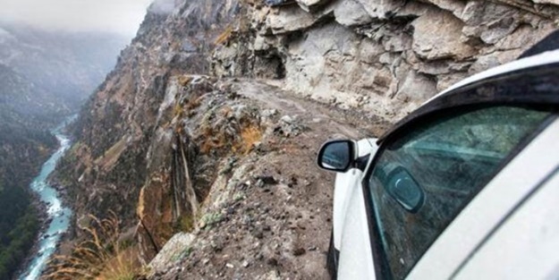 Dünyanın en tehlikeli yolculuğu