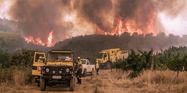 Dünyanın gözü Amazonlar'da ama Afrika 'ateş kıtası' oldu