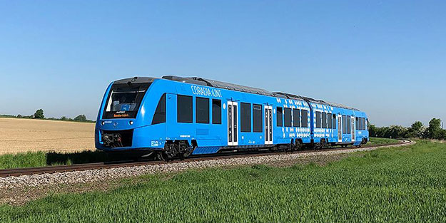 Dünyanın ilk hidrojen enerjili treni hizmete başladı