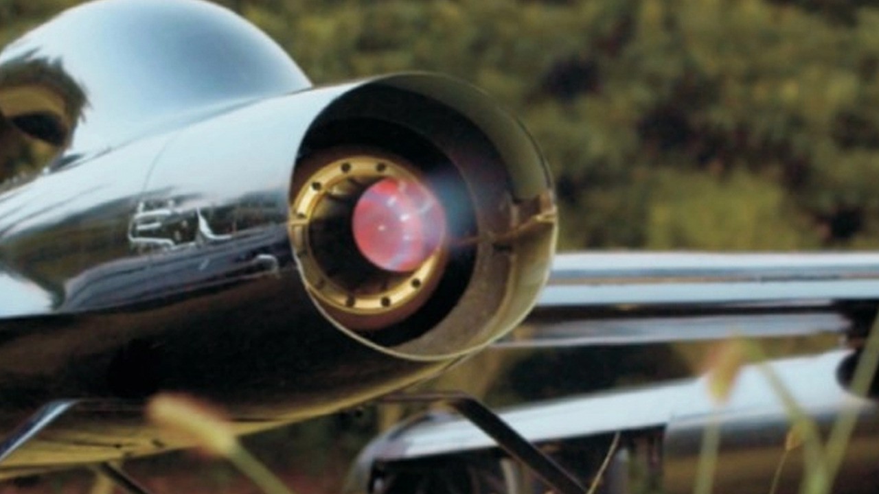 Dünyanın ilk jet motorlu İHA’sı: Dikey olarak kalkan Her gemi, uçak gemisi haline geliyor