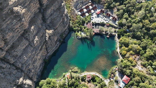 Dünyanın sayılı güzelliklerinden: Tortum Şelalesi