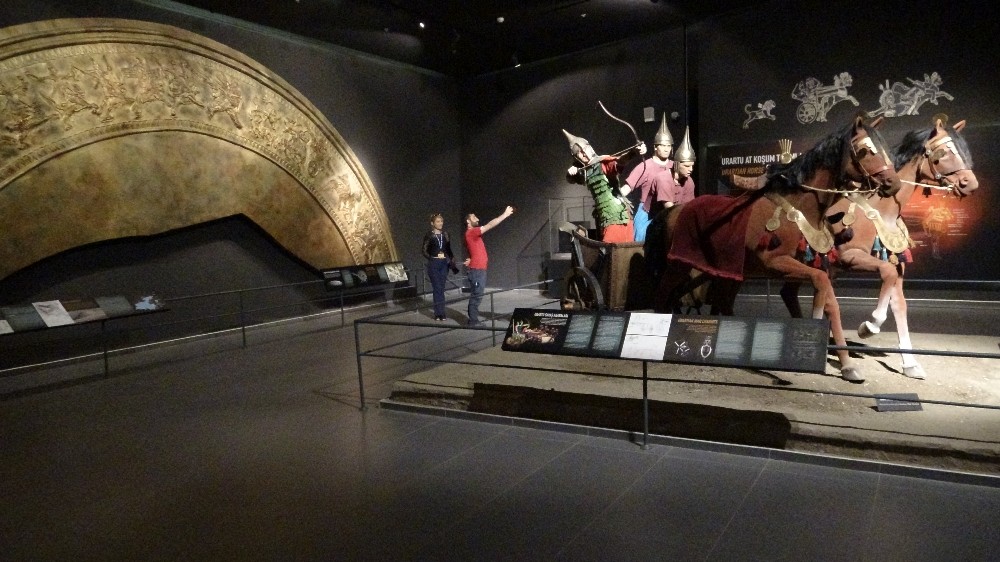 Dünyanın tek Urartu müzesi yeniden ziyarete açıldı 