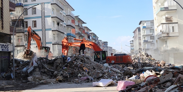 Dünyaya böyle seslendi: Şimdi Türk halkını destekleme zamanı