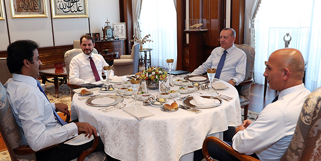 Dünyaya cesaret verdik