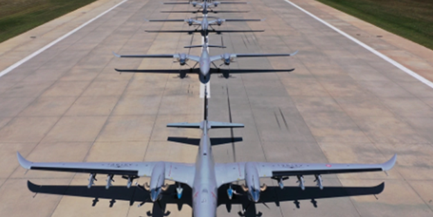 Dünyaya duyurdular: Türkiye'nin o İHA'sı savaş bölgesine her an gidebilir