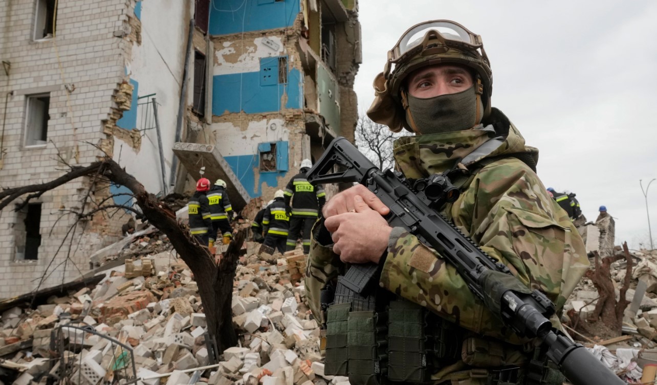 Dünyayı ayağa kaldıran suçlama! "Askerlerin kafasını kesiyorlar"