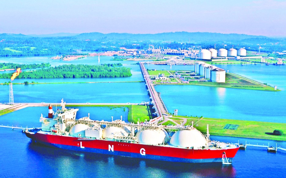 Dünyayı kandırıyorlar