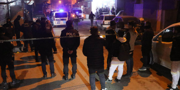 'Dur' ihtarına uymayan 2 şüpheli vurularak yakalandı