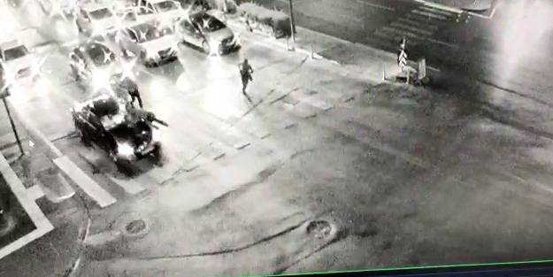 'Dur' ihtarına uymayan sürücü, polisi kaputun üzerinde sürükledi!