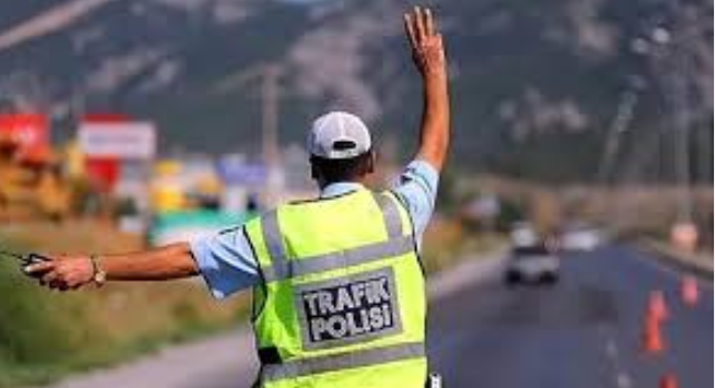 'DUR' ihtarına uymayana 200 bin TL ceza! Bu işin şakası yok