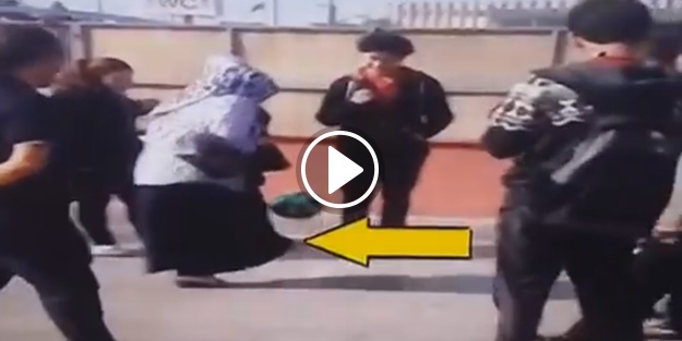 Durakta top sektiren teyze