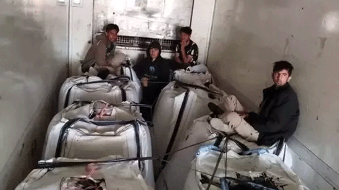 Durdurulan TIR'larda çıkanlar şaşırttı