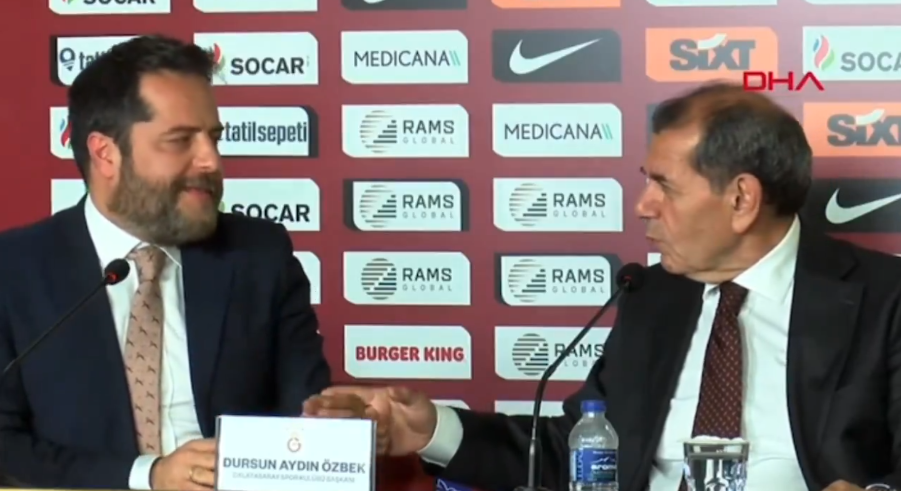 Dursun Özbek abartınca Erden Timur sözünü kesti!