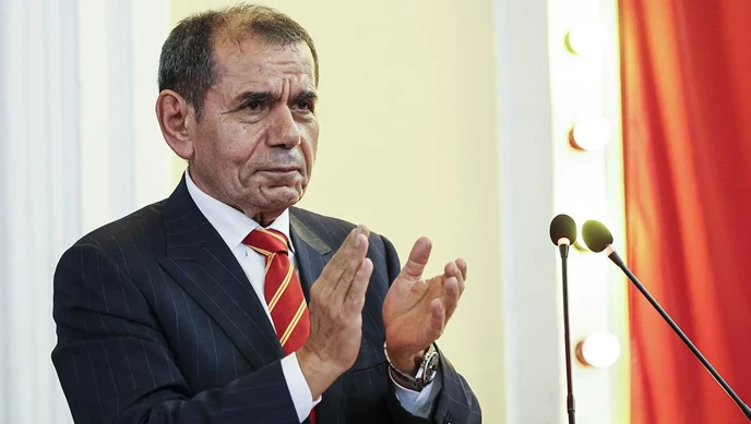 Dursun Özbek gemileri yaktı: Yeni transferi Osimhen'i bile gölgede bırakacak